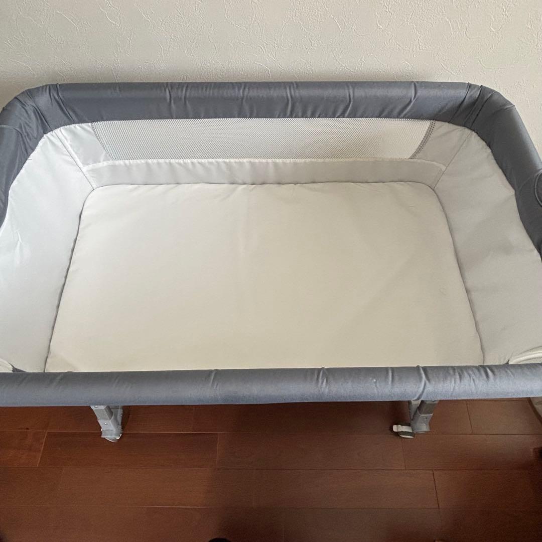 【中古】添い寝のできるベビーベッド♪高さ調節 ゆらゆら寝かしつけ