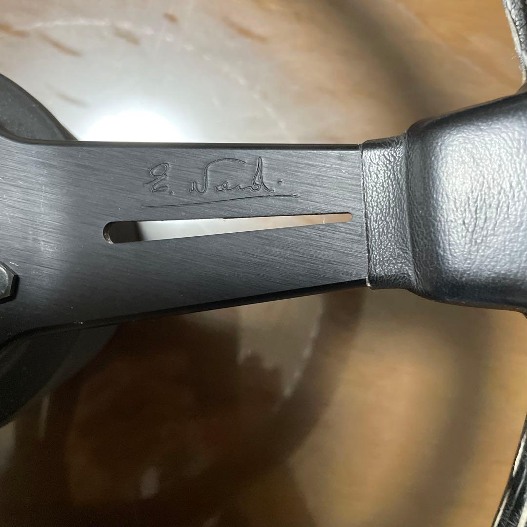 ナルディステアリング ブラックレザー