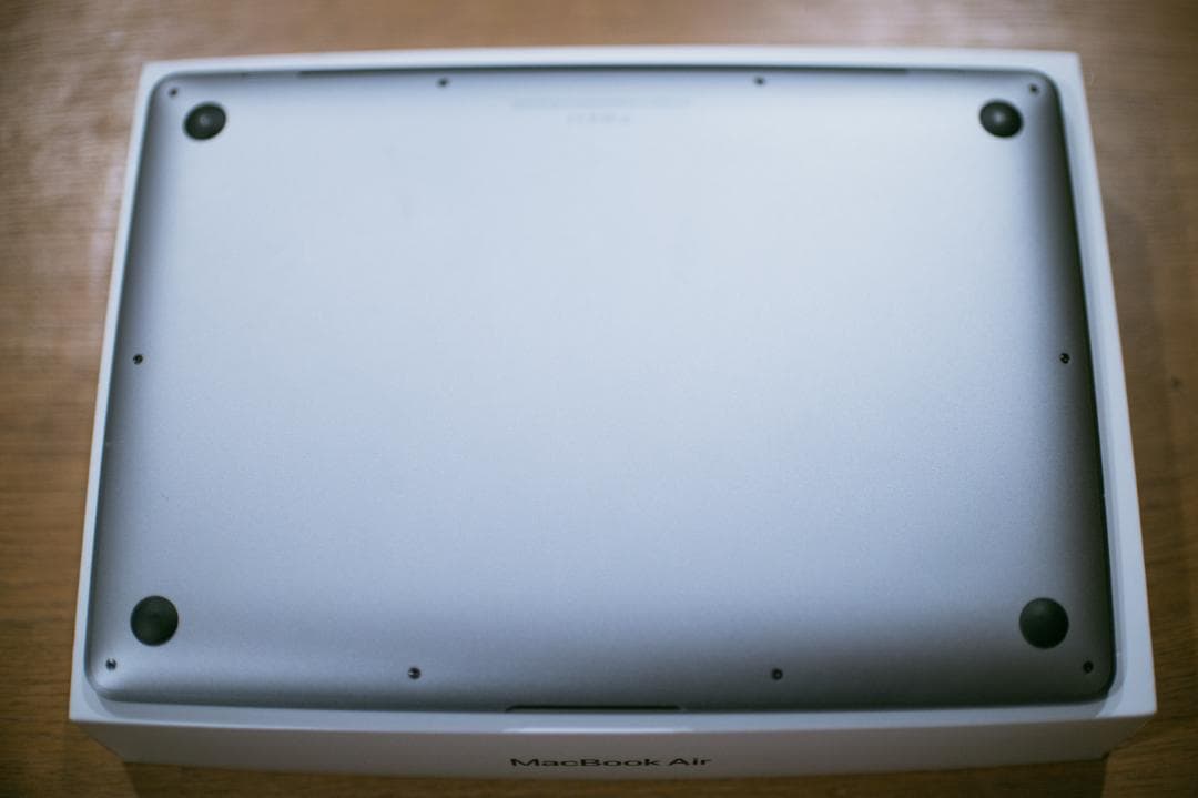 M1 MacBook Air シルバー