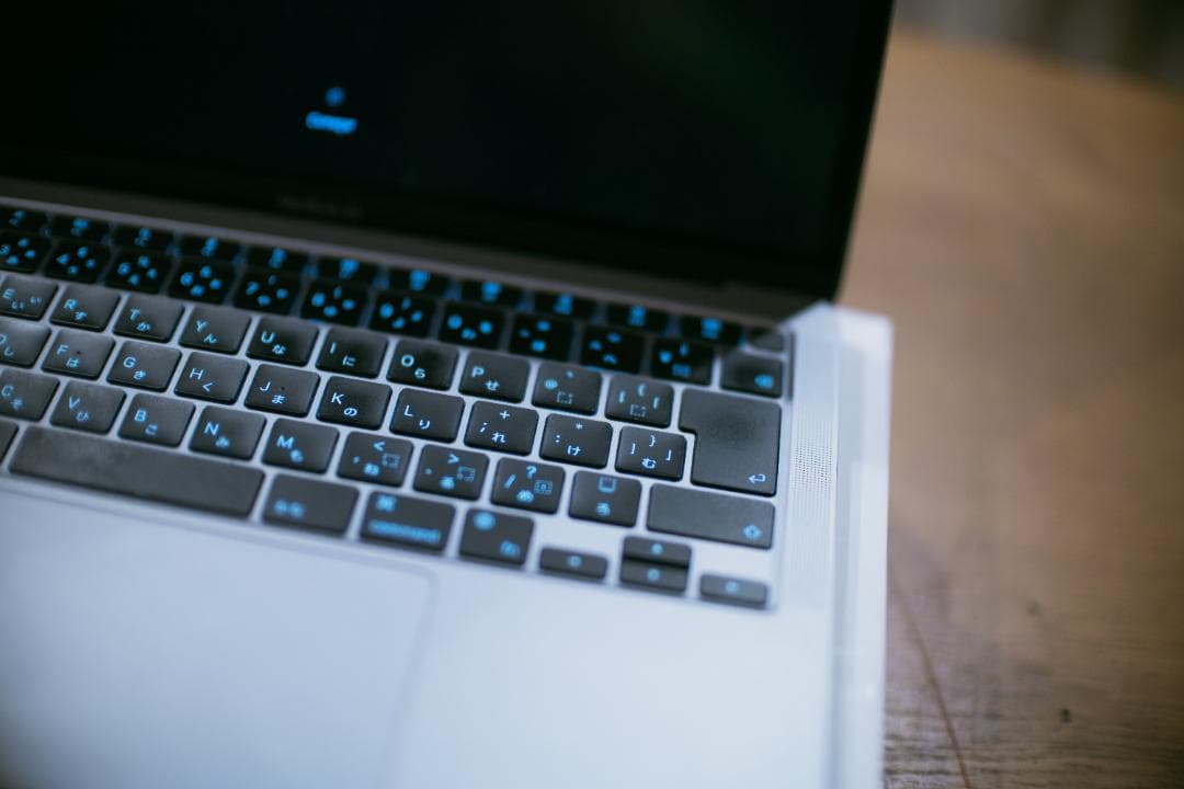 M1 MacBook Air シルバー