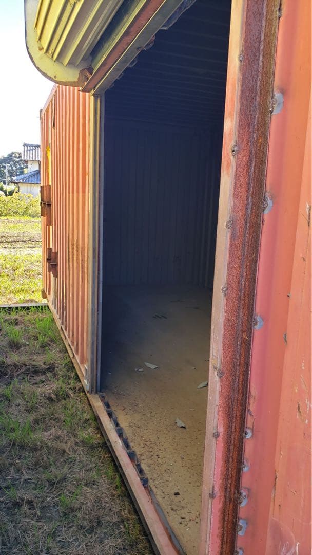 20フィート海上コンテナ （シャッター付きもあり）