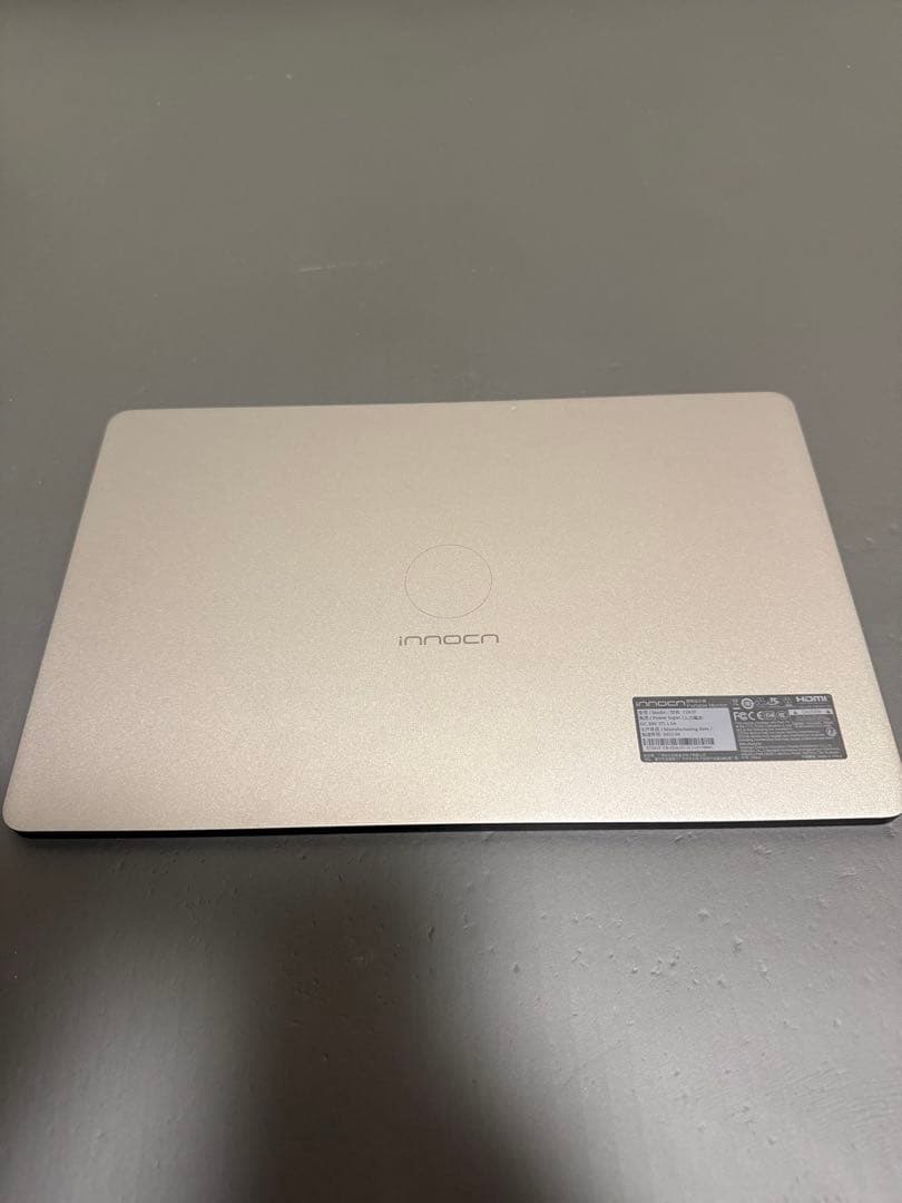 INNOCN 13.3 インチ OLED ポータブル モニター 13A1F