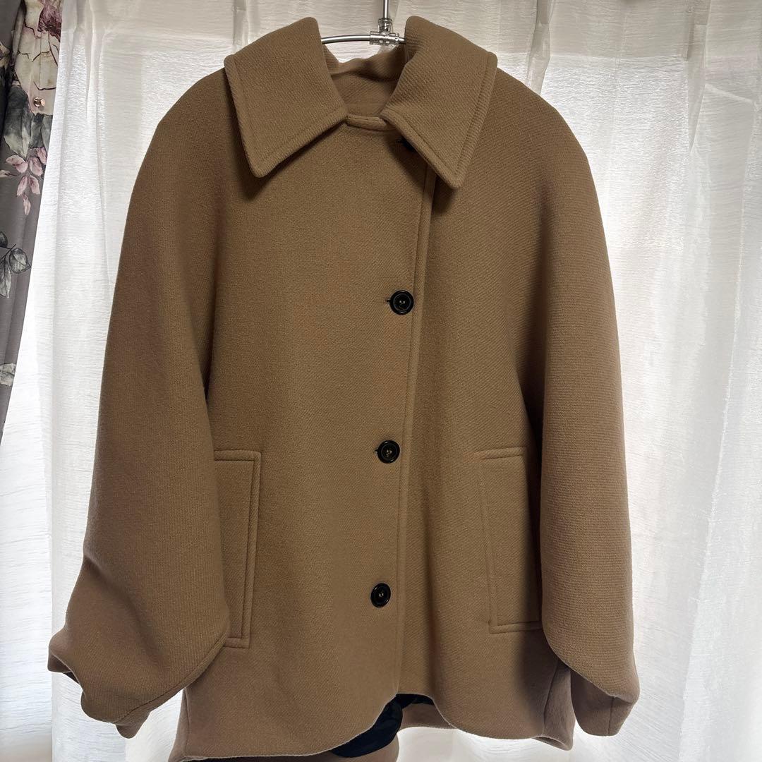 ZARAオーバーサイズショートコート