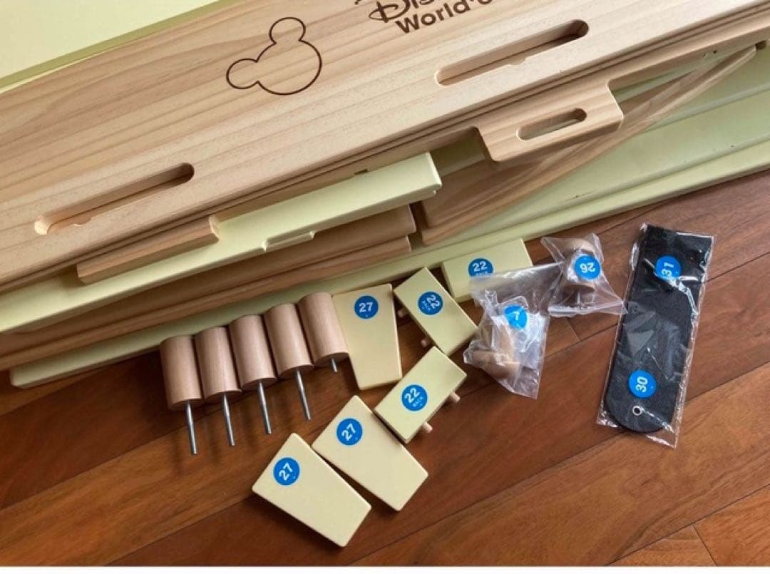 子供絵本棚　ブックシェルフ　ラック　木製　収納　インテリア　雑貨　家具