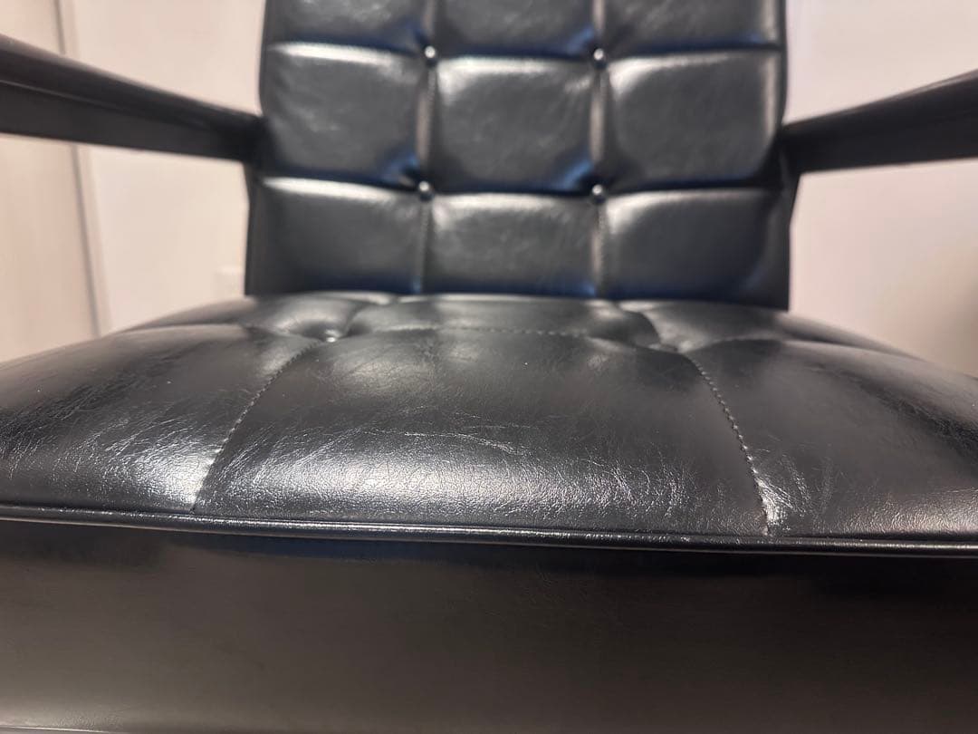 【カリモク60】Kチェア1シーター スタンダードブラック