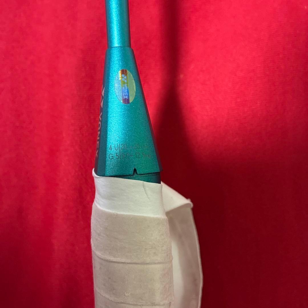 YONEX ナノフレア700 4U5 バドミントンラケット　「値下げ交渉可」