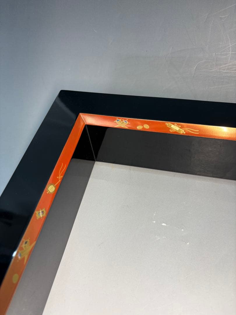 【中古品】一兆造　宝づくし炉縁（共箱）