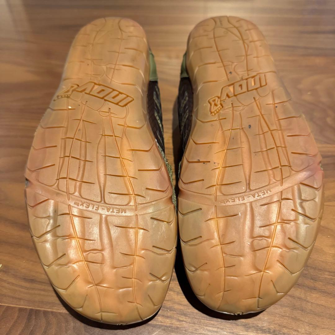 イノヴェイト inov-8 BARE-XF210 V2 カーキ　25.5cm