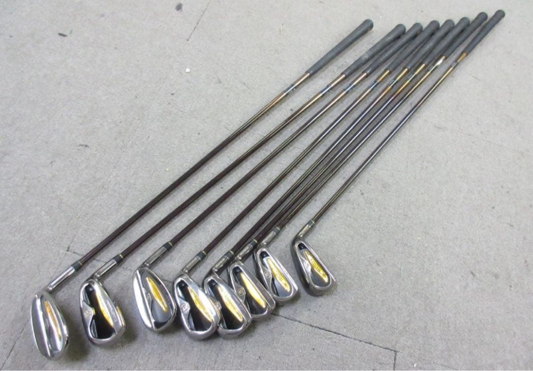 稀少品！MAJESTY アイアン８本セットPARSEC PRESTIGIO R