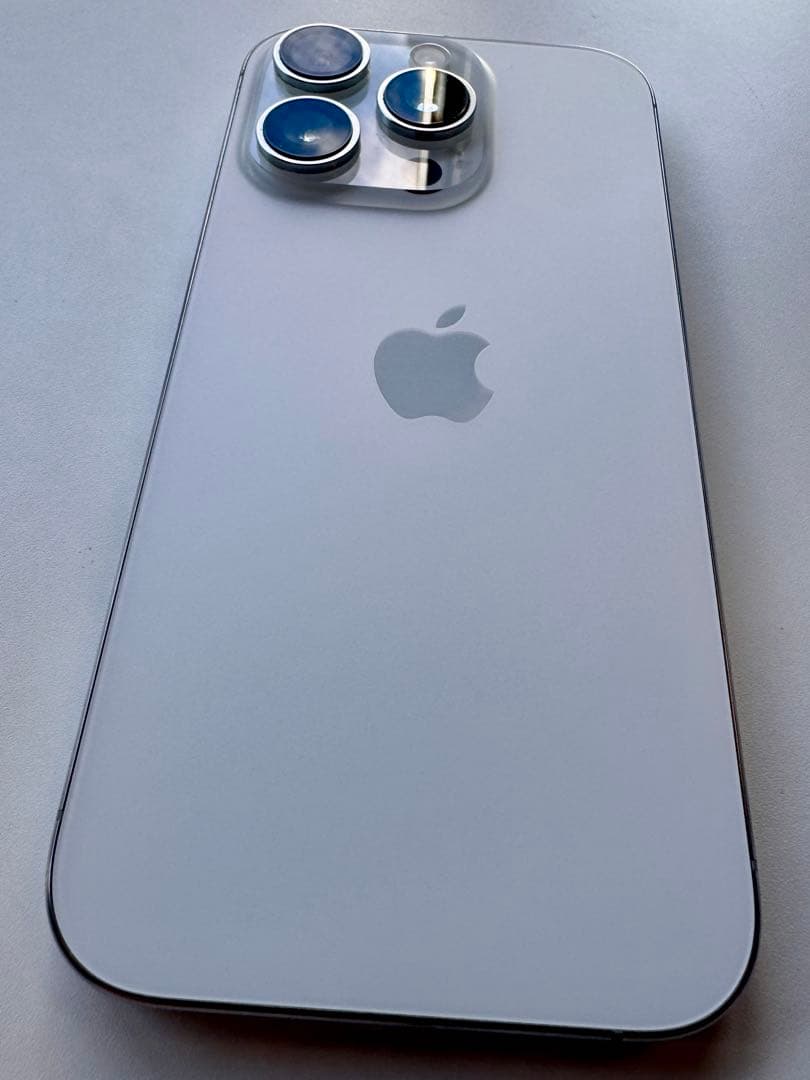 【超美品】Apple iPhone 16 Pro 256GB ホワイトチタン