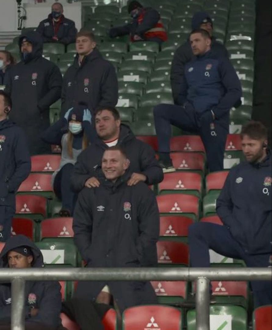 【UK直輸入】　ラグビーイングランド代表ジャケット※日本未発売モデル