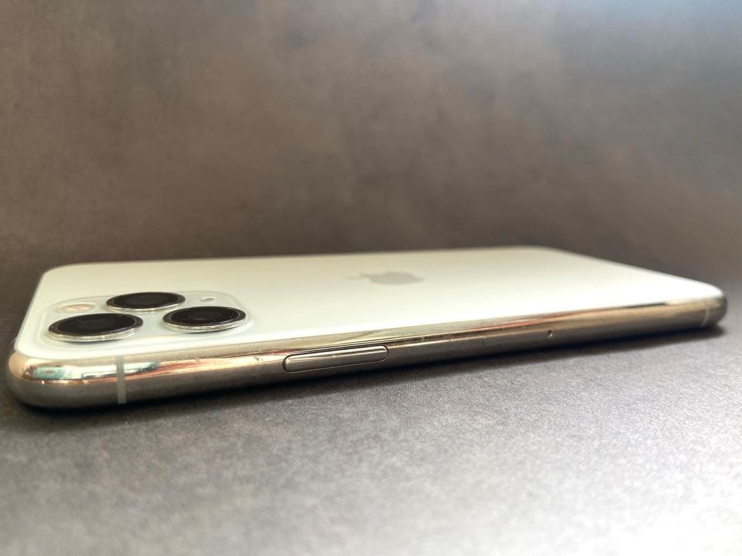 iPhone11Pro 256GB シルバー　SIMフリー