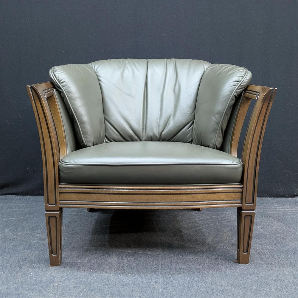 マルニ　ロイヤル　シャルル　本革　1人掛け　ラウンジチェア　シングル　椅子　A