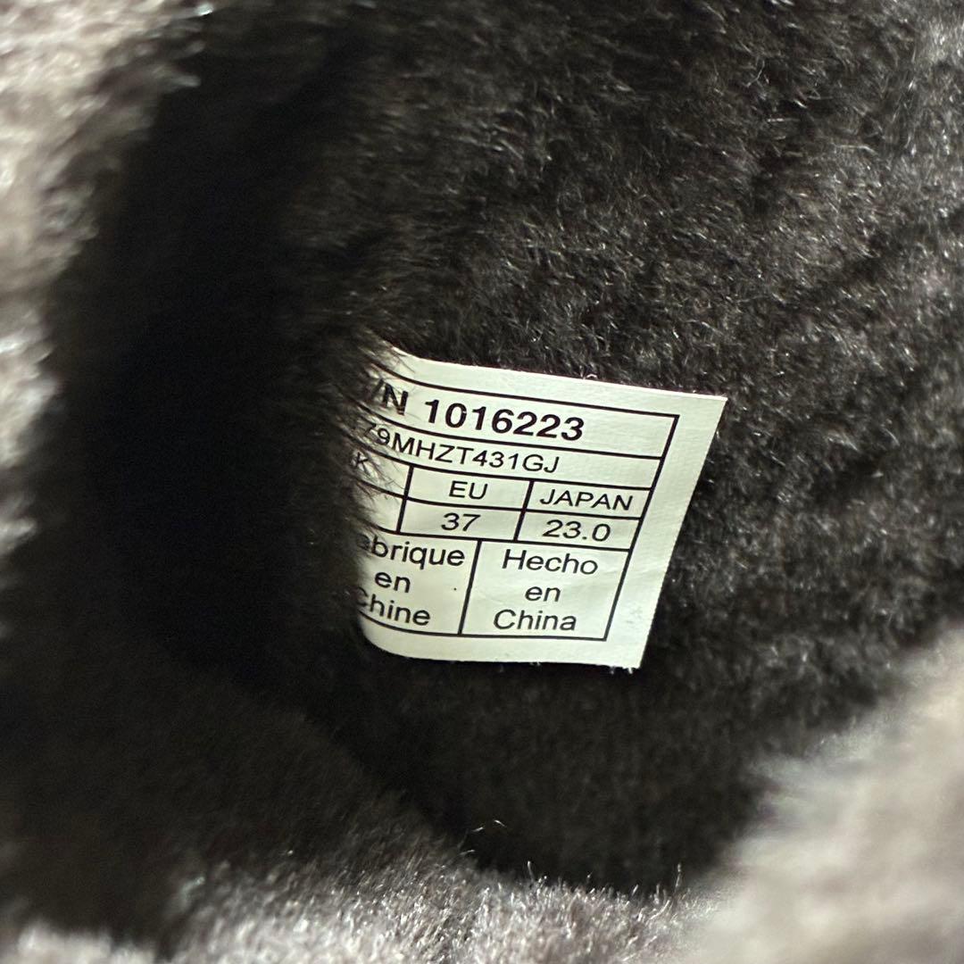 【未使用】　アグ　クラシックショート2 ムートンブーツ　ブラウン　1016223