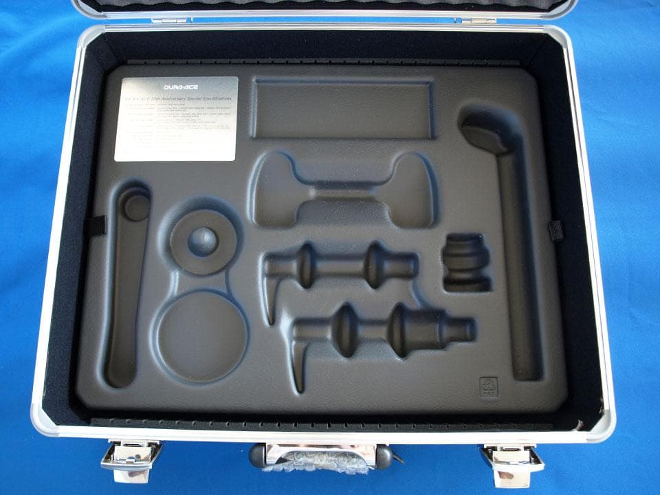 シマノ（Shimano）DURA-ACE 25周年記念パーツ用トランクケース