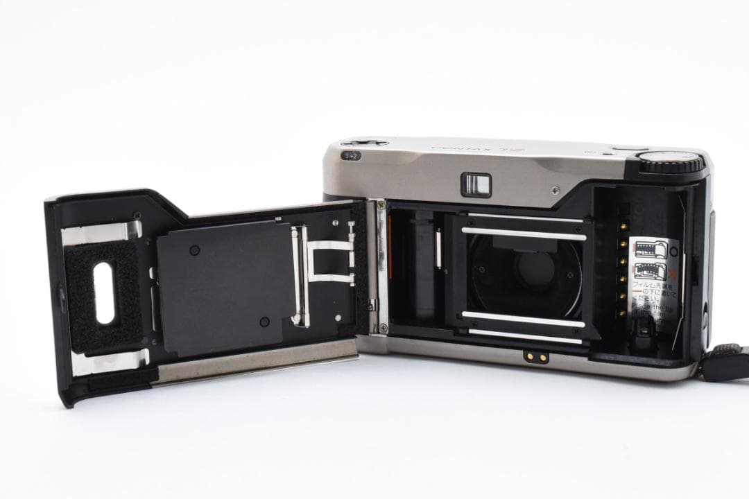 コンタックス CONTAX T2 コンパクトフィルムカメラ #A054