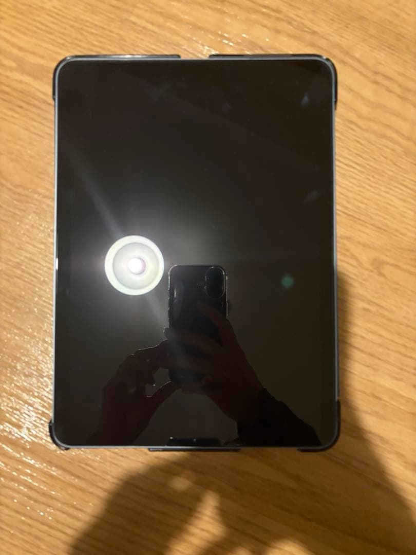 【超美品】保護ケース付きApple iPadAir 第4世代　ブルー本体