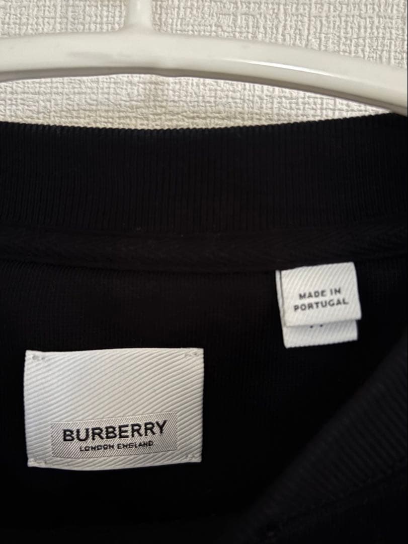 Burberry 黒 スウェット トレーナー