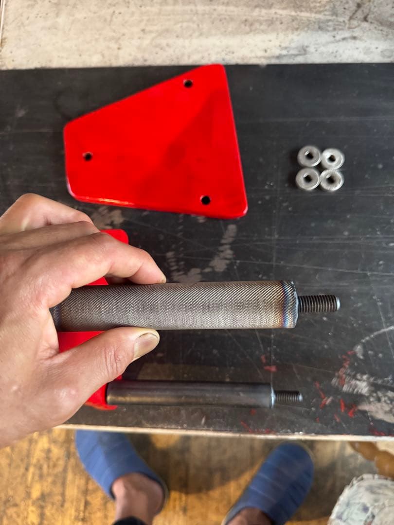 三角ダンベル(コンテストパンプアップにオススメ)