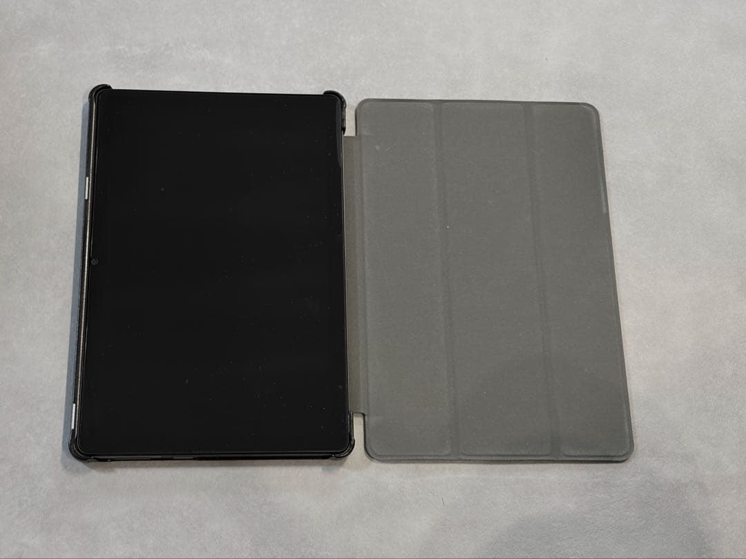 Lenovo Tab B10 3rd Gen 10.1インチ　ケース付き
