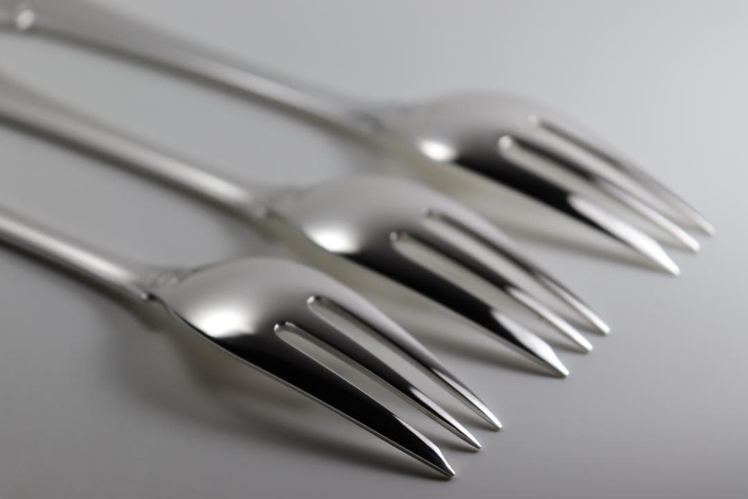 ジョージ・ジェンセン■スターリング製ケーキフォーク3本セット■純正箱・収納袋付き