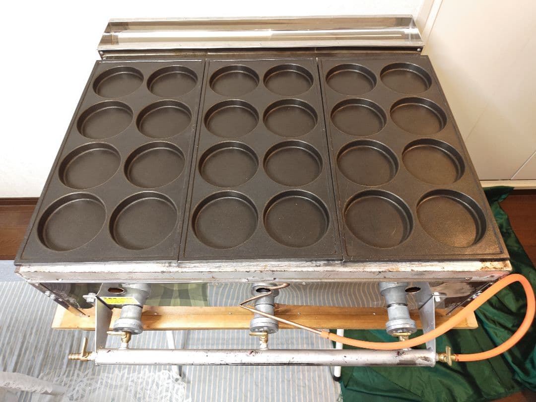 最終値下げ！業務用大阪焼き器、大判焼き器、 タカマチ産業