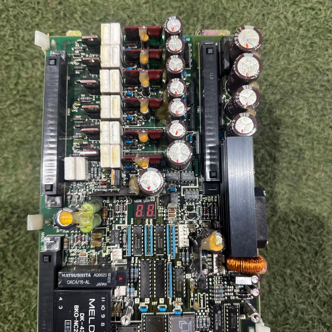 三菱 MR-S1-200-E01 サーボドライブ MRS1200E01 動作保証