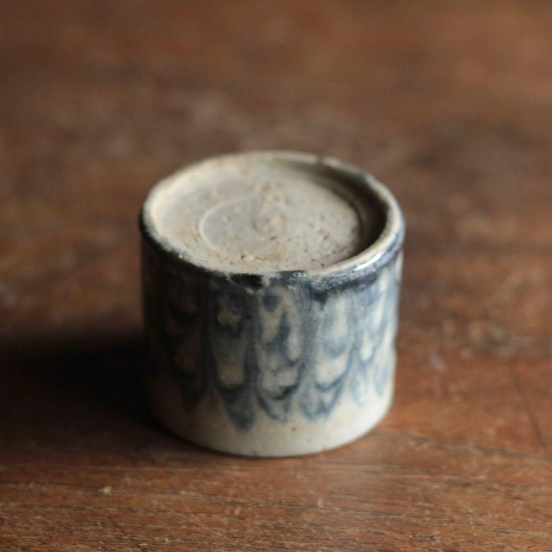 陶胎染付 筒盃 ぐい呑み 盃 ちょこ 酒器 古道具 アンティーク