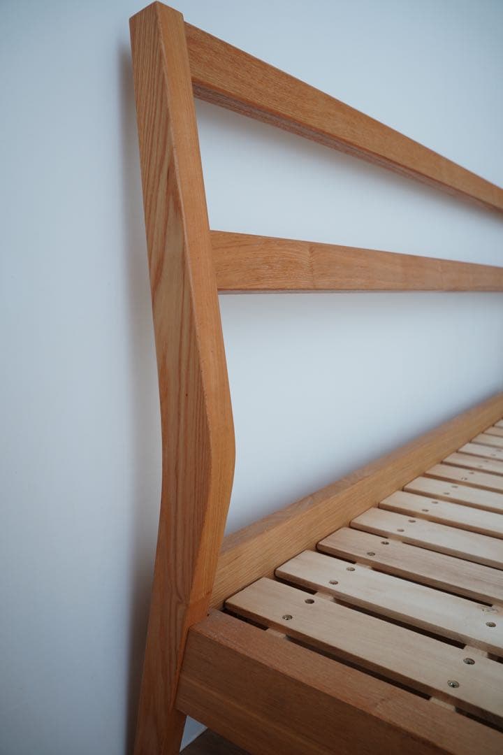 無印良品　タモ材・ダブルベッドフレーム