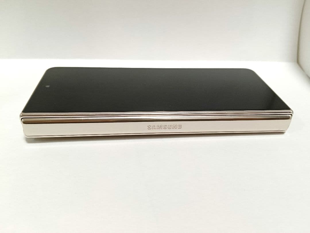 ✸値下げ✸【ジャンク】 Galaxy Z Fold4 256GB 並行輸入版