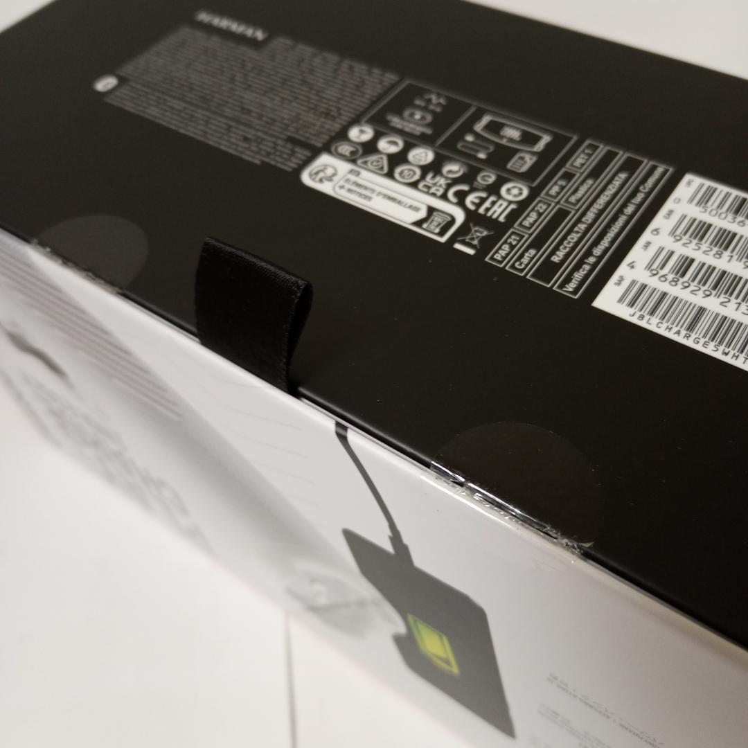 JBL CHARGE5 ホワイト Bluetoothスピーカー