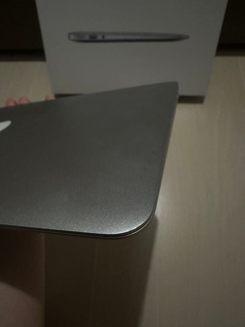 MacBookAir 11インチEarly 2015 256GB 充電器付き
