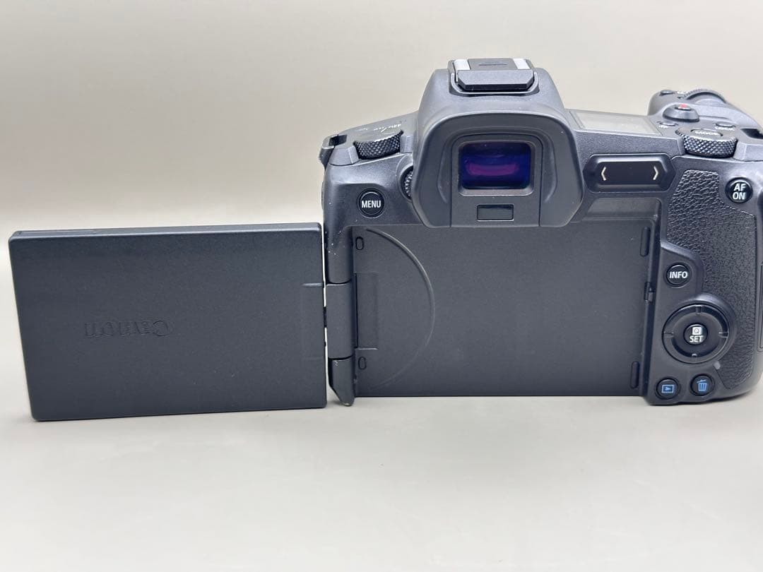 Canon EOS R ボディ