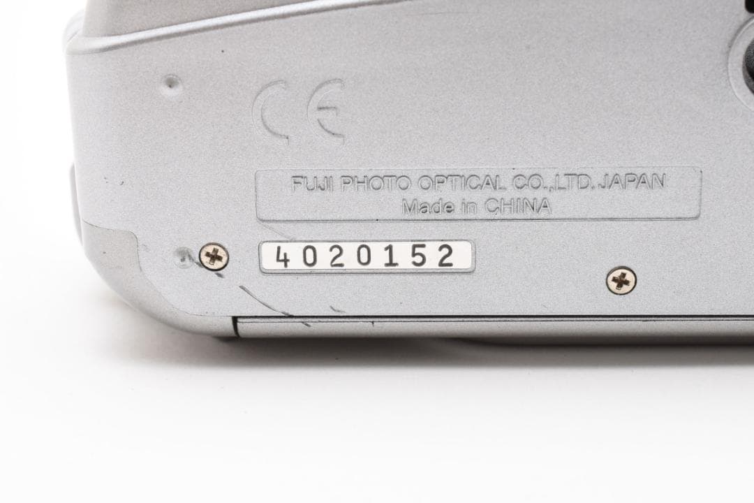 フジフィルム FUJIFILM Silvi F2.8 コンパクトフィルムカメラ