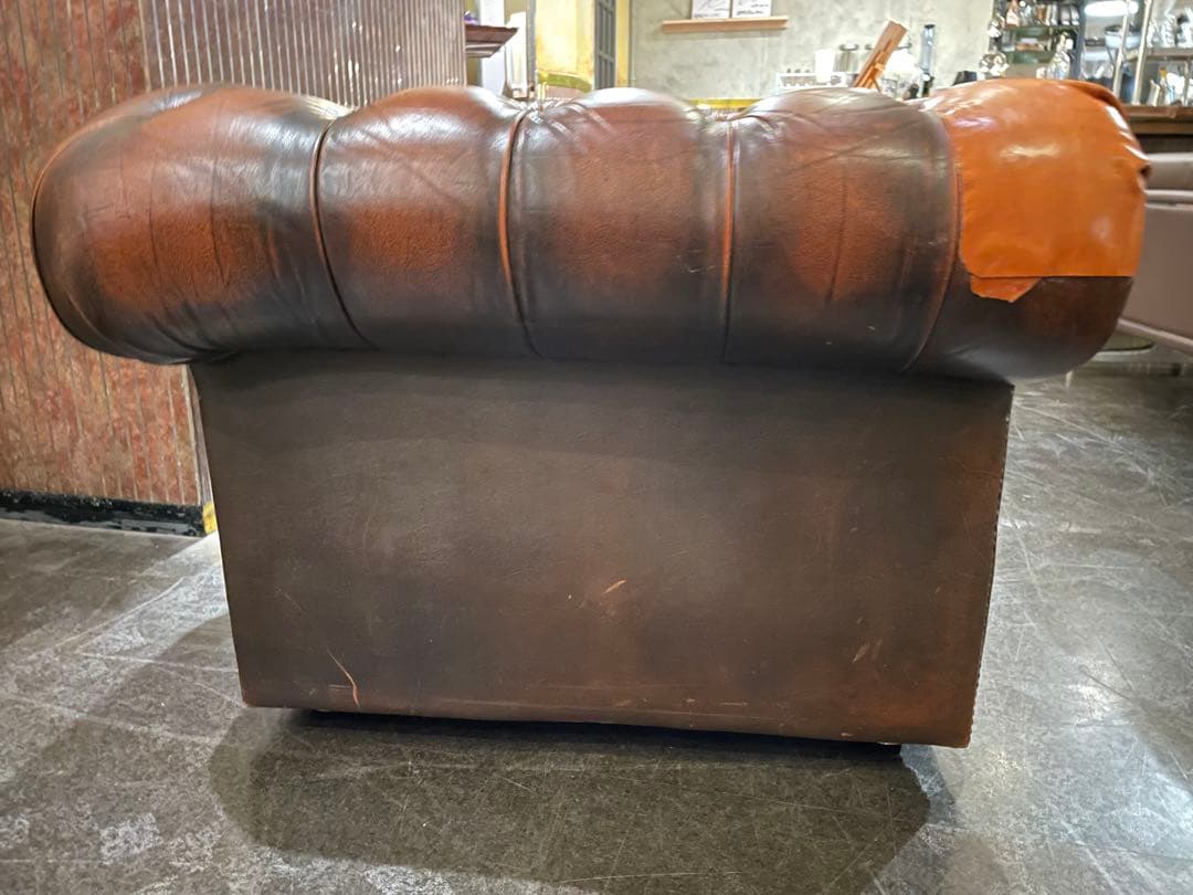 チェスターフィールド　1人掛けソファ