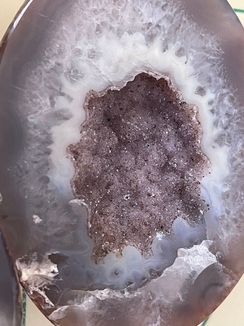 天然石　トレジャー瑪瑙聚宝盆 と　高透明　綺麗　水晶うさぎ　バラ可