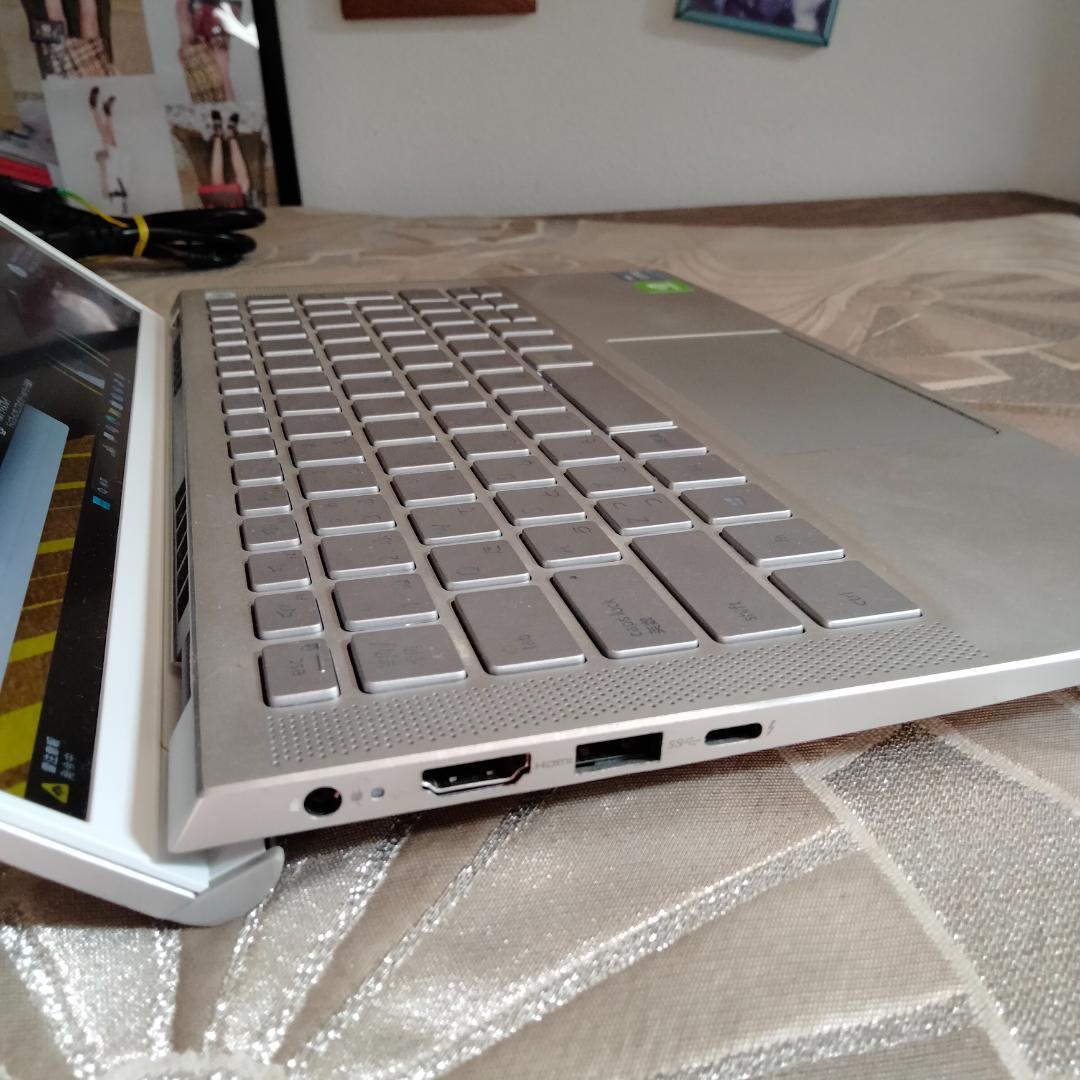 DELL 7300 11世代 i7 1T/SSD 16G nVIDIA FHD