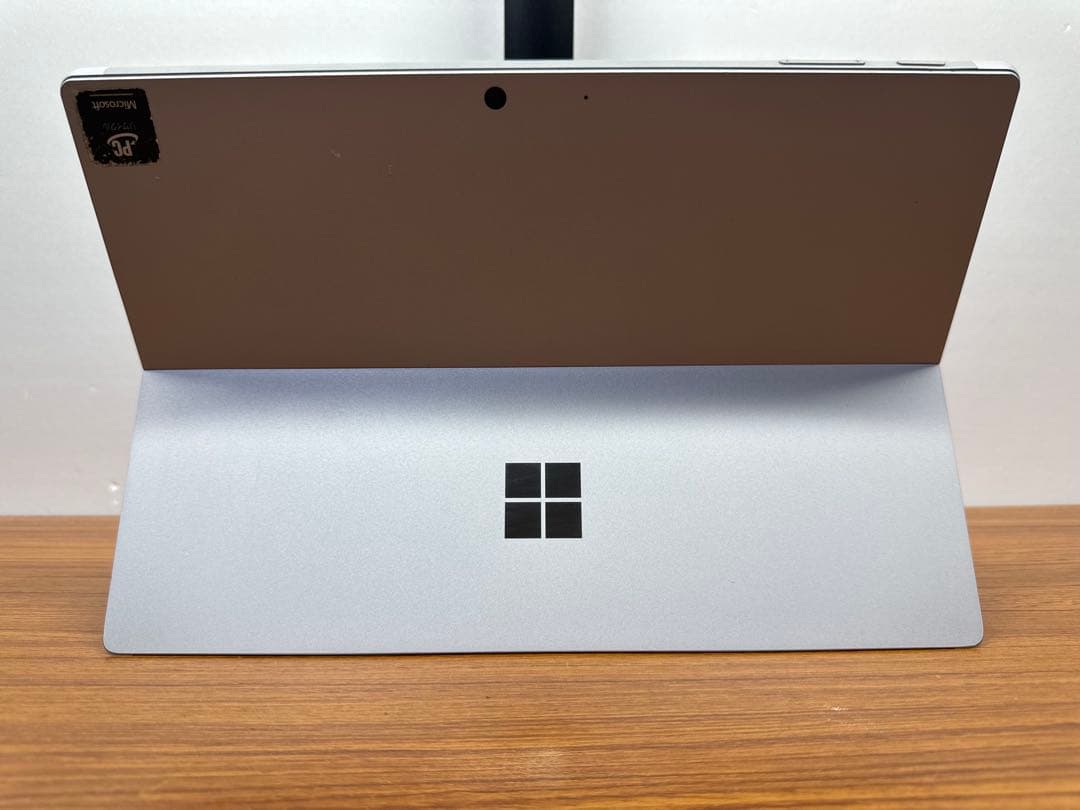 Surface Pro 7 i5-1035G4 8/256 画面ひび割れ