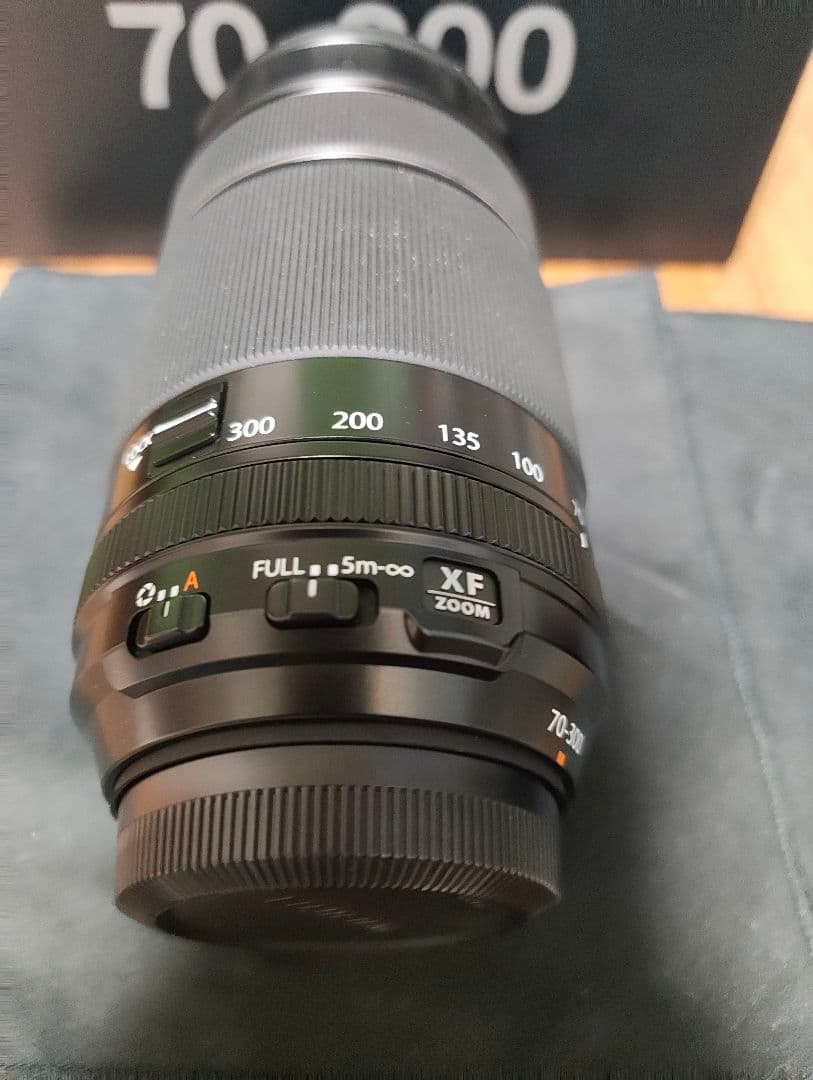 【新品同様・フィルター付】FUJIFILM XF70-300mm F4-5.6