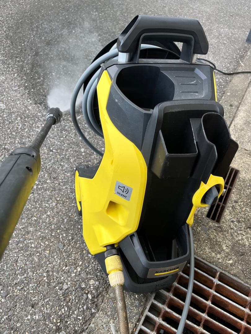 送料無料ケルヒャー 高圧洗浄機 K5premiumサイレント本体のみ50Hz使用