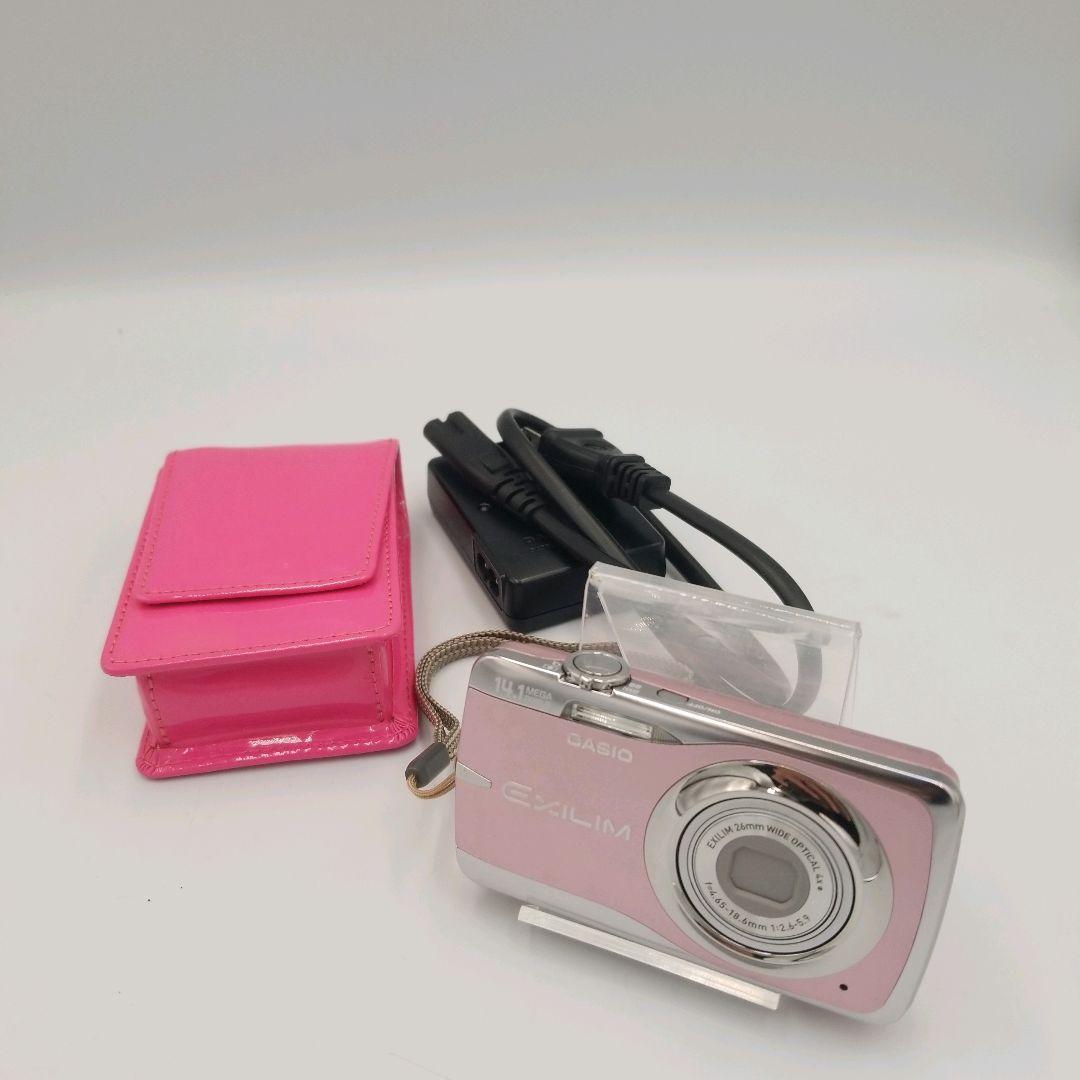 【極美品】カシオ　EXILIM　デジカメ　ピンク　付属品　ケース　可愛い
