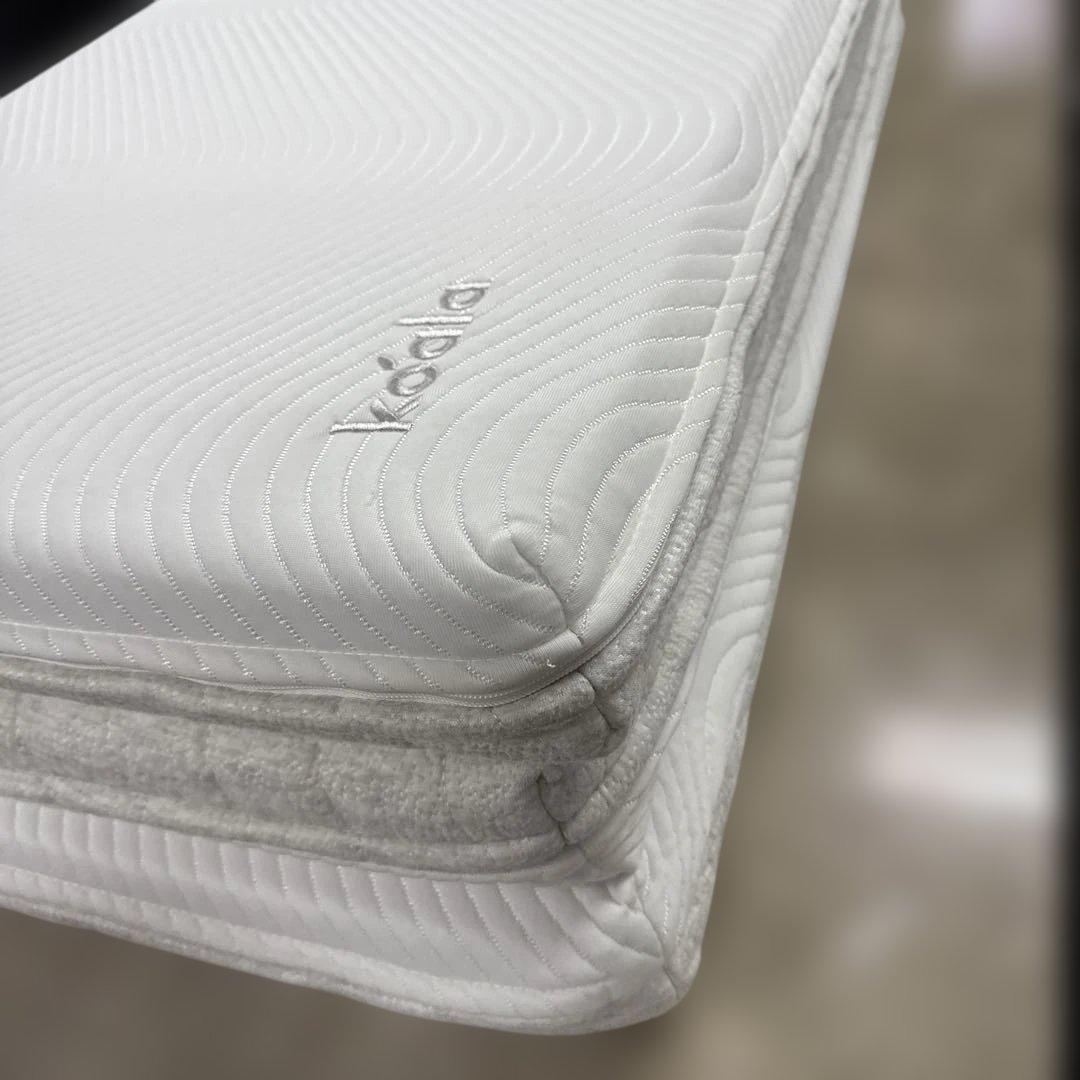 ①✨快適快眠✨コアラ布団OASIS セミダブル 三つ折り 折りたたみ布団✨訳あり