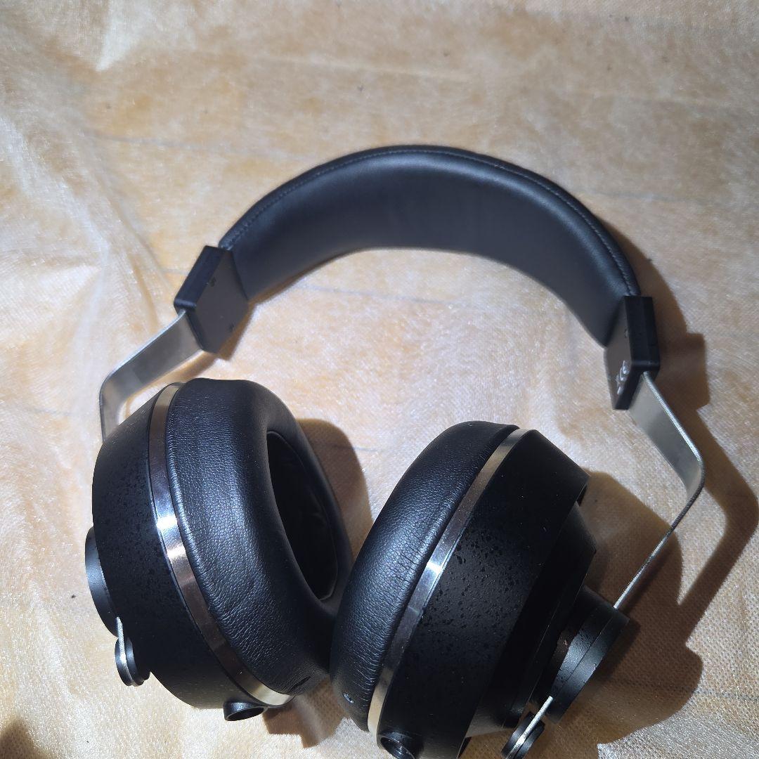 ヘッドホン final SONOROUS III