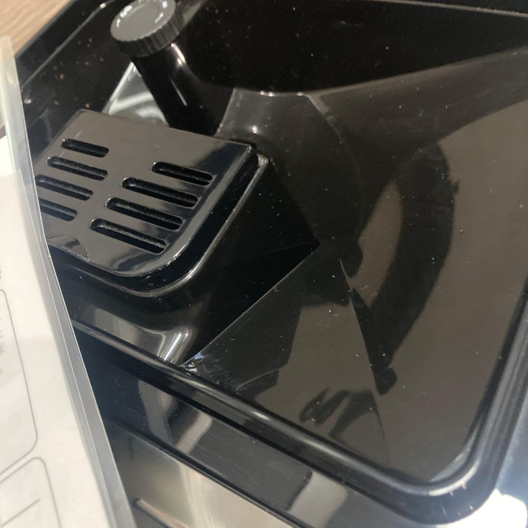 超美品　デロンギ 全自動エスプレッソマシン　マグニフィカS ECAM23120