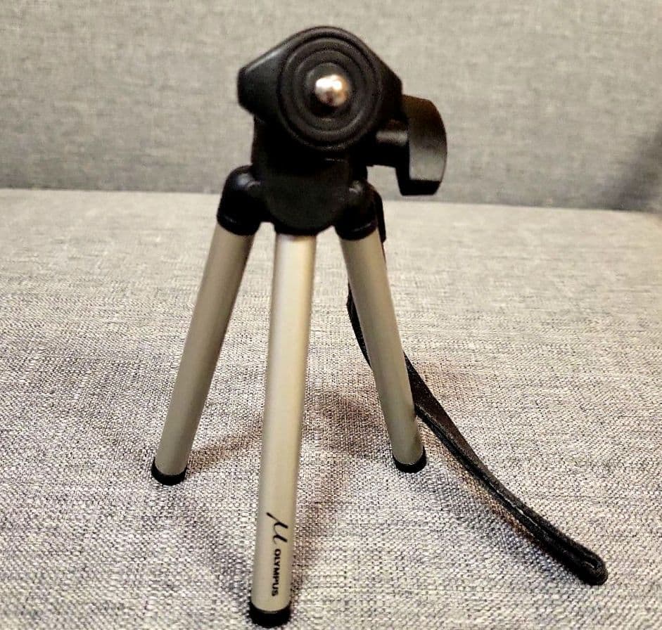 olympus μ zoom 115 deluxe ミニ三脚・ケース・リモコン付