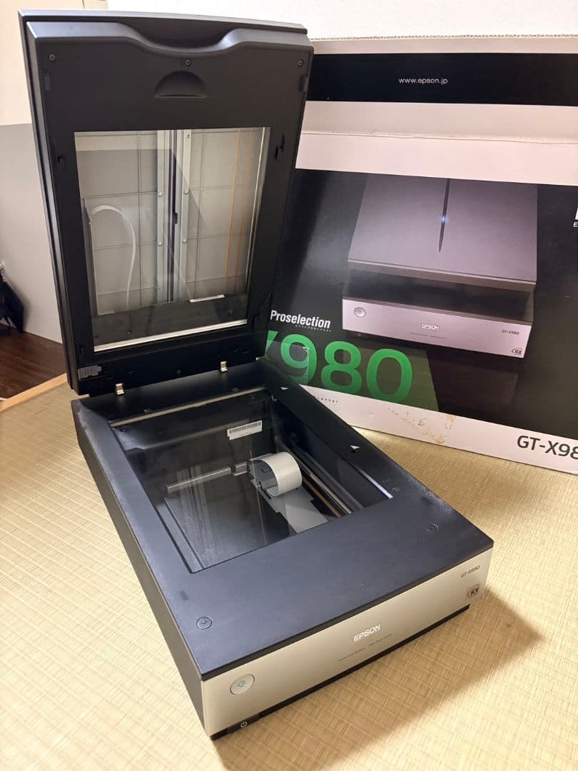EPSON GT-X980 フィルムスキャナー 高画質 フラットベッド