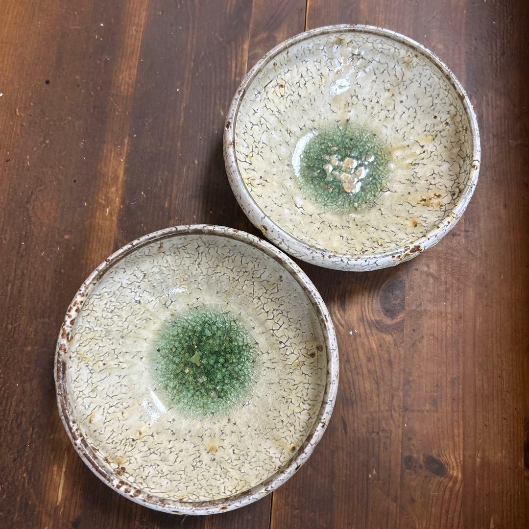作家　陶芸作家　4.5寸鉢　２つ　ビードロ粉引き