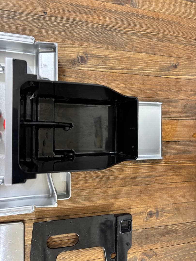 デロンギ　マグニフィカSカプチーノ　全自動エスプレッソマシン　ECAM23450