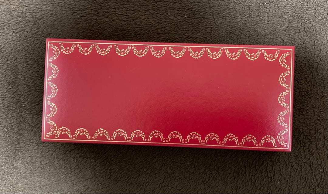 未使用　カルティエCartier ボールペン シルバーメタル　インク黒