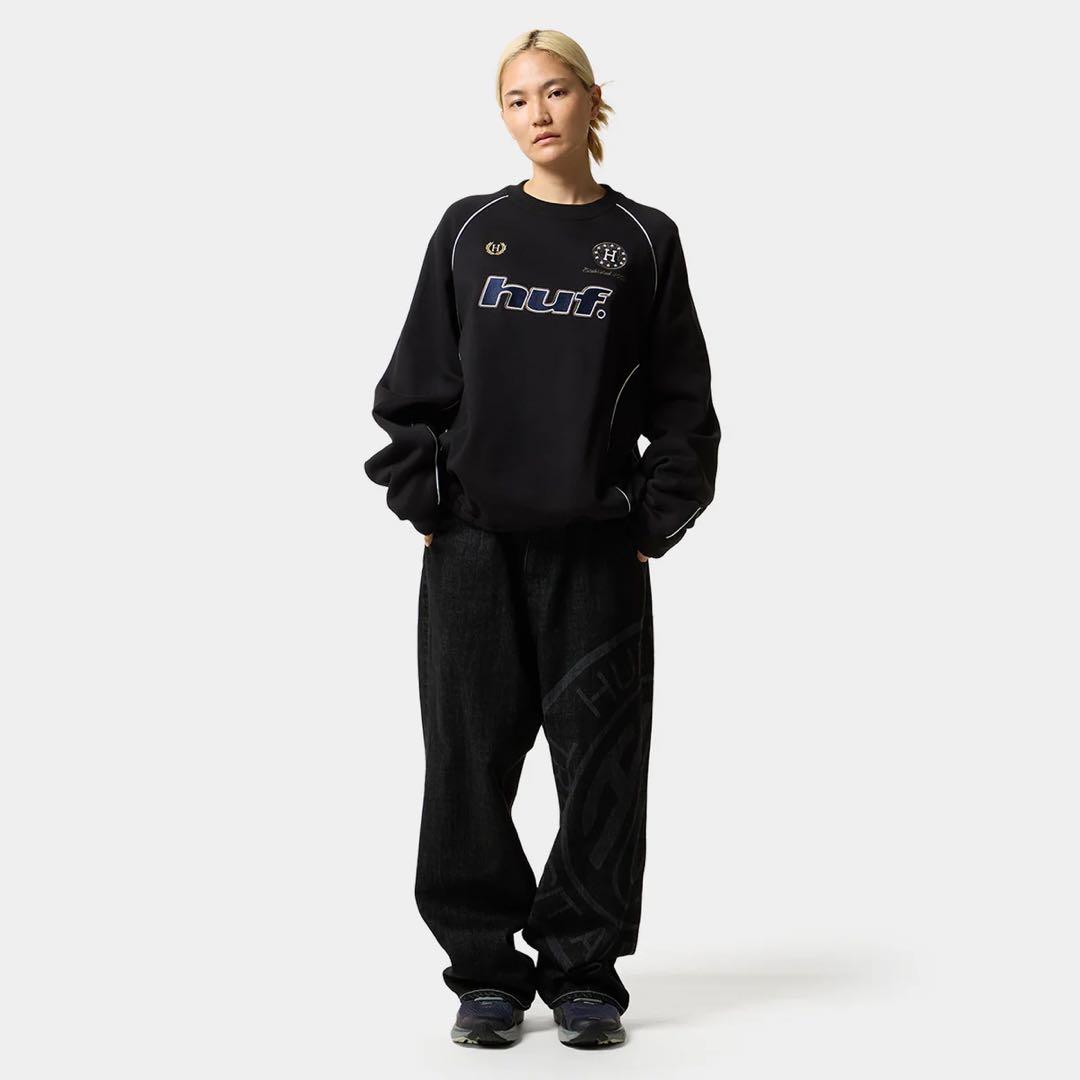HUF ブラック ロゴ入り 長袖カットソー